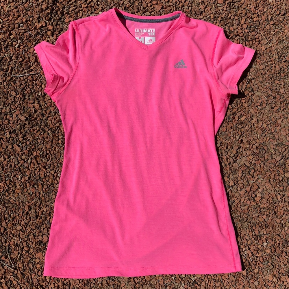 🎉SALE🎉 Adidas Ultimate Tee v-neck workout t.